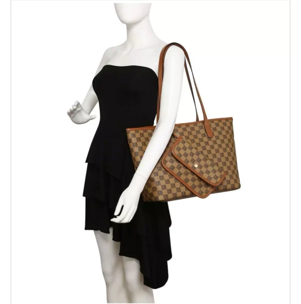Large Ladies Shoulder Bag - Perfect for any Occassion Shopping - Image 6