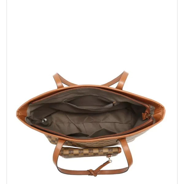 Large Ladies Shoulder Bag - Perfect for any Occassion Shopping - Image 4